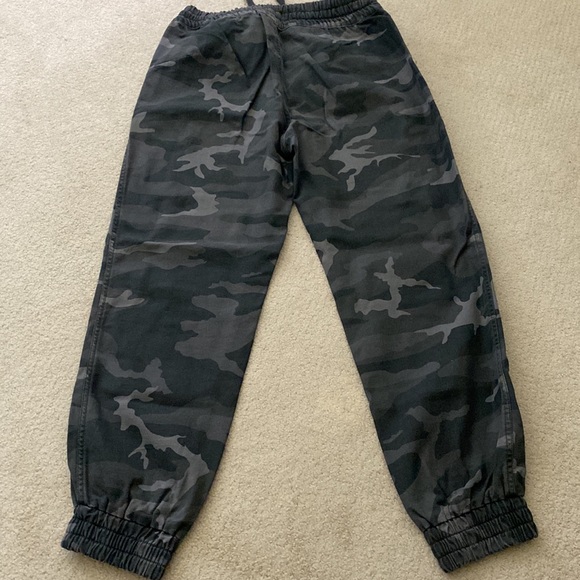 TNA Cargo Pants Camouflage - Picture 3 of 4
